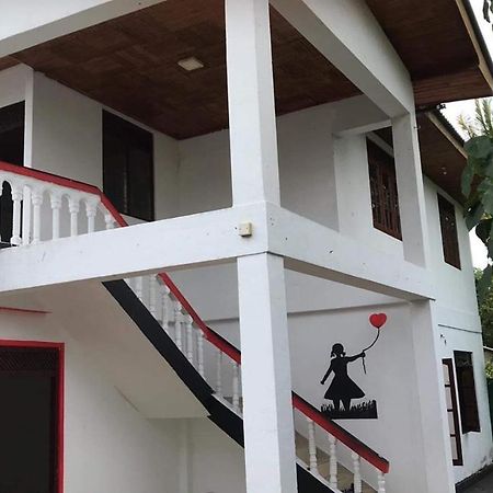 Everest Rooms พิลิยันเดเล ภายนอก รูปภาพ